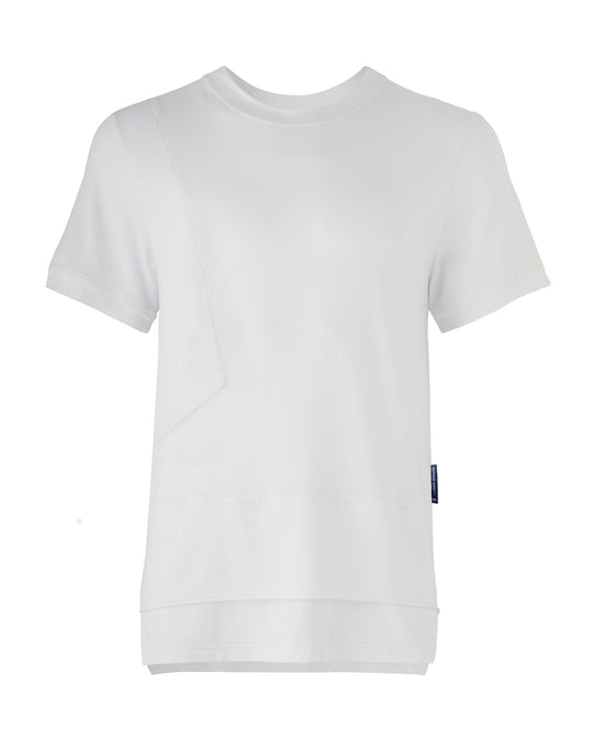 White short-sleeved t-shirt.