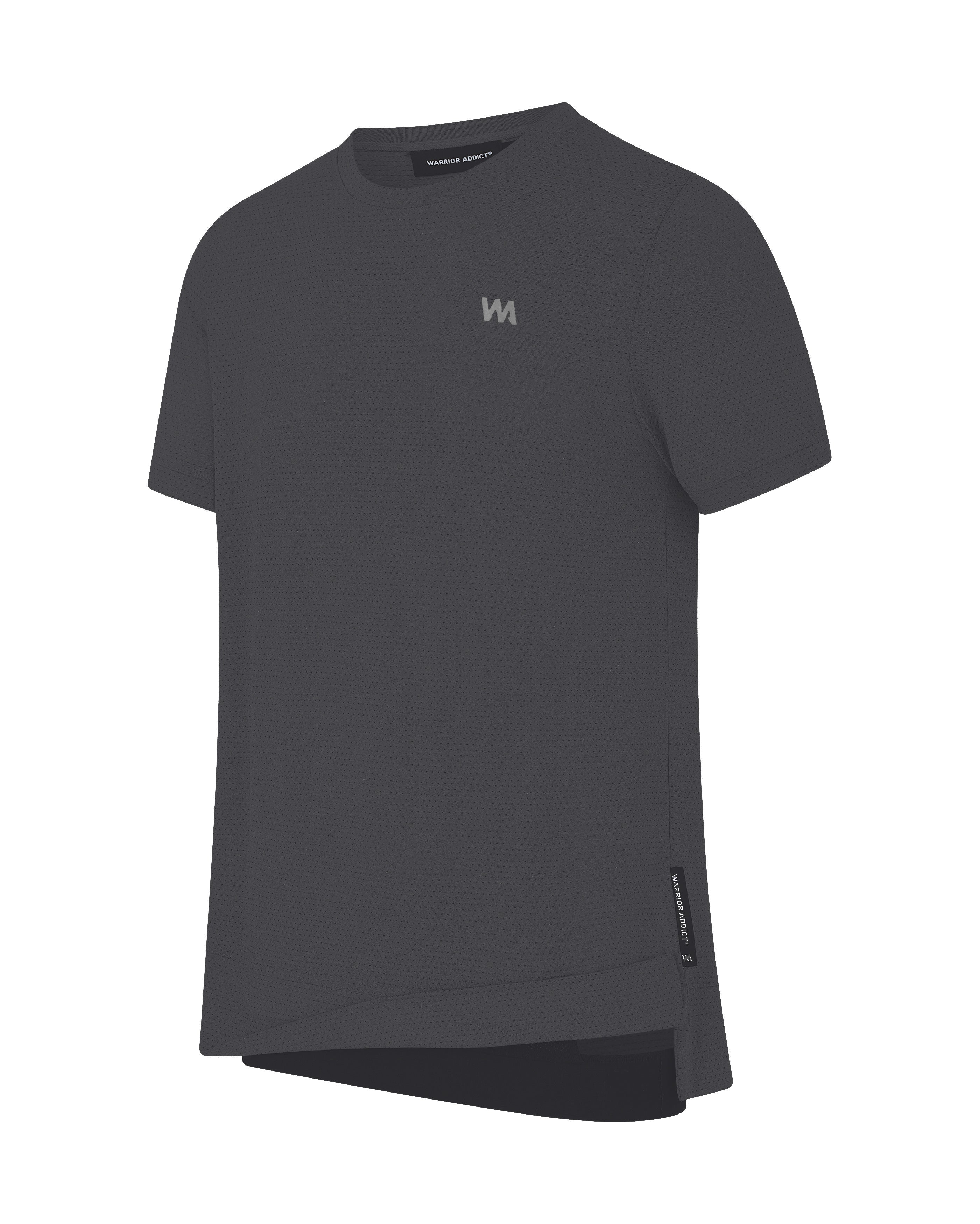 Inversion Tech® T-Shirt | Black| No-Ride-Up Men’s Gym Top